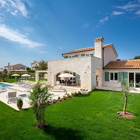 Mirana Luxury فيلة *