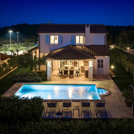 Mirana Luxury * Kavran