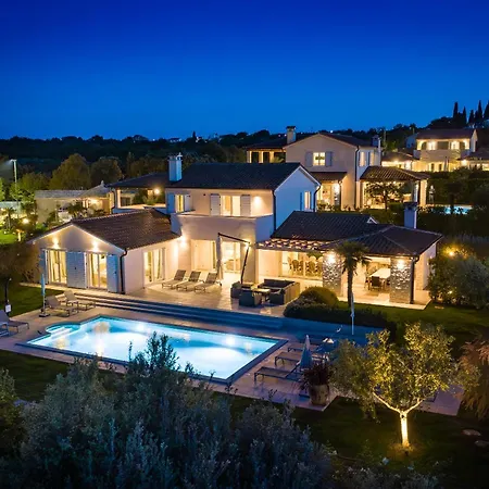 Villa Mirana Luxury