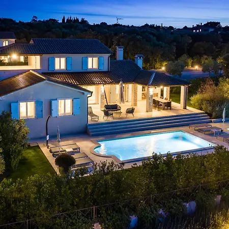 Mirana Luxury Kavran