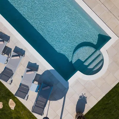 Mirana Luxury