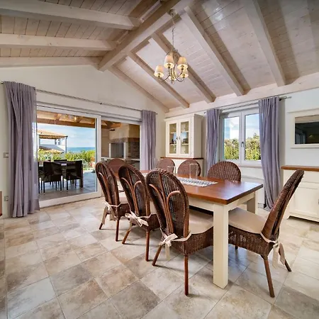 Mirana Luxury Kavran