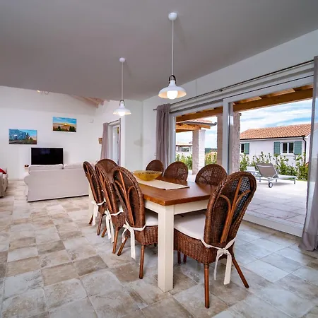 Mirana Luxury Kavran