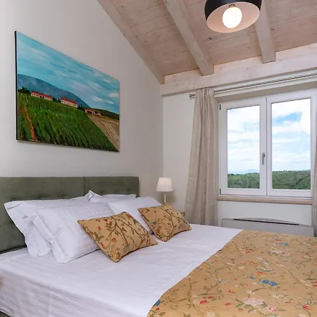 Villa Mirana Luxury *