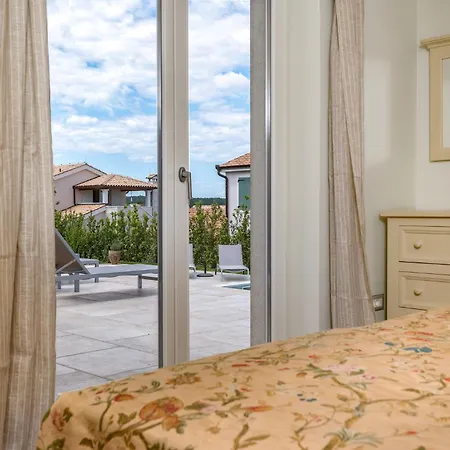 Villa Mirana Luxury Kavran