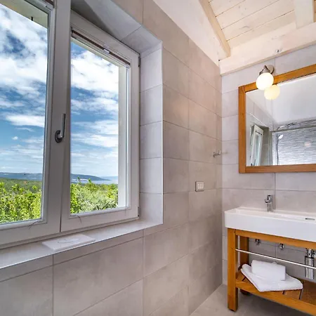 Mirana Luxury * Kavran