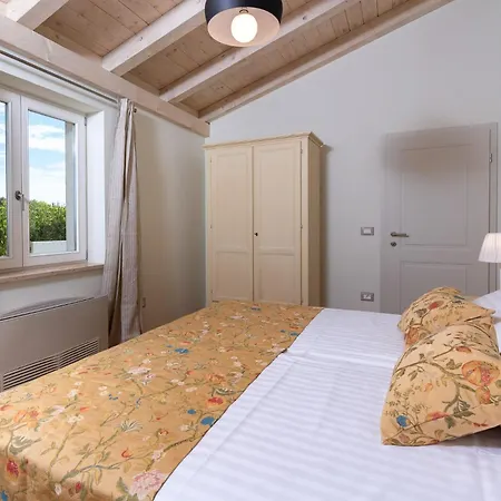 Mirana Luxury Vila *