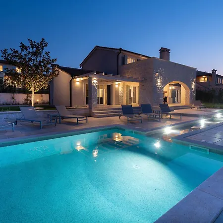 Villa Mirana Luxury Kavran