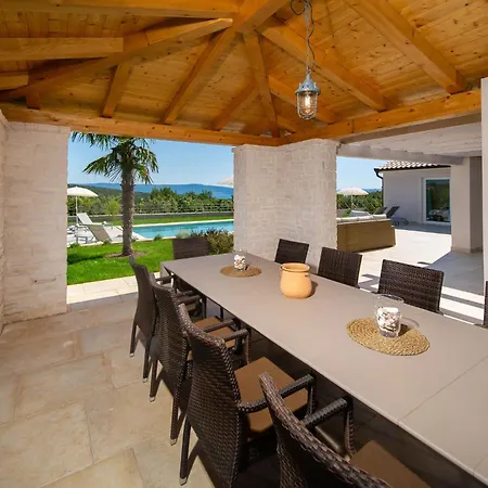 Mirana Luxury Kavran