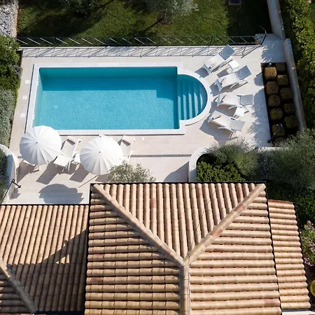 Mirana Luxury Villa *