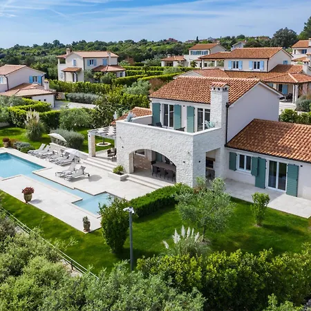 Mirana Luxury Kavran