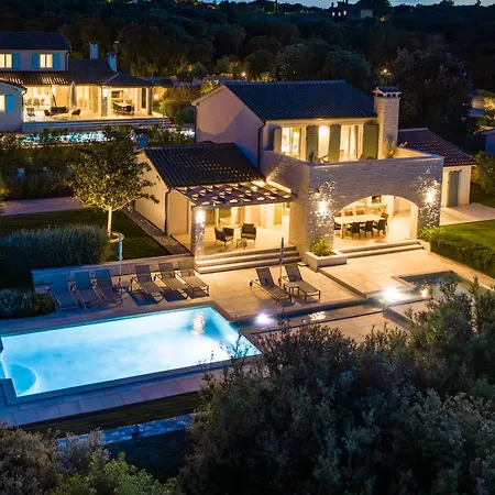 Mirana Luxury * Kavran