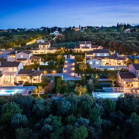 Villa Mirana Luxury *